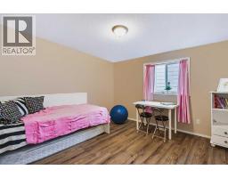 301, 215 17 Avenue NE - photo 23