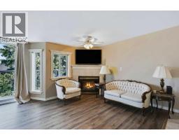 301, 215 17 Avenue NE - photo 5