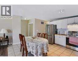 301, 215 17 Avenue NE - photo 17