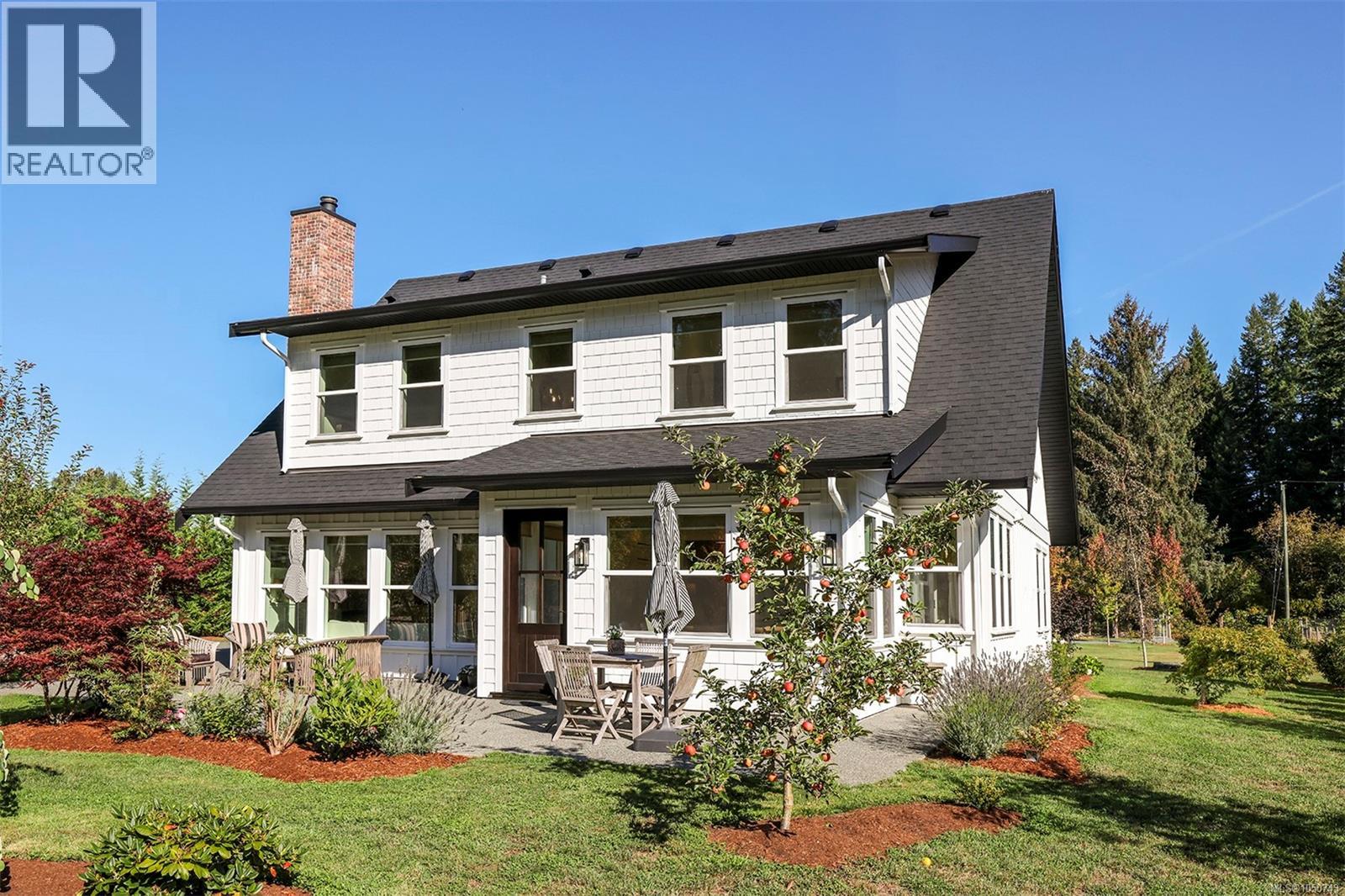 3553 Winn Rd - 68