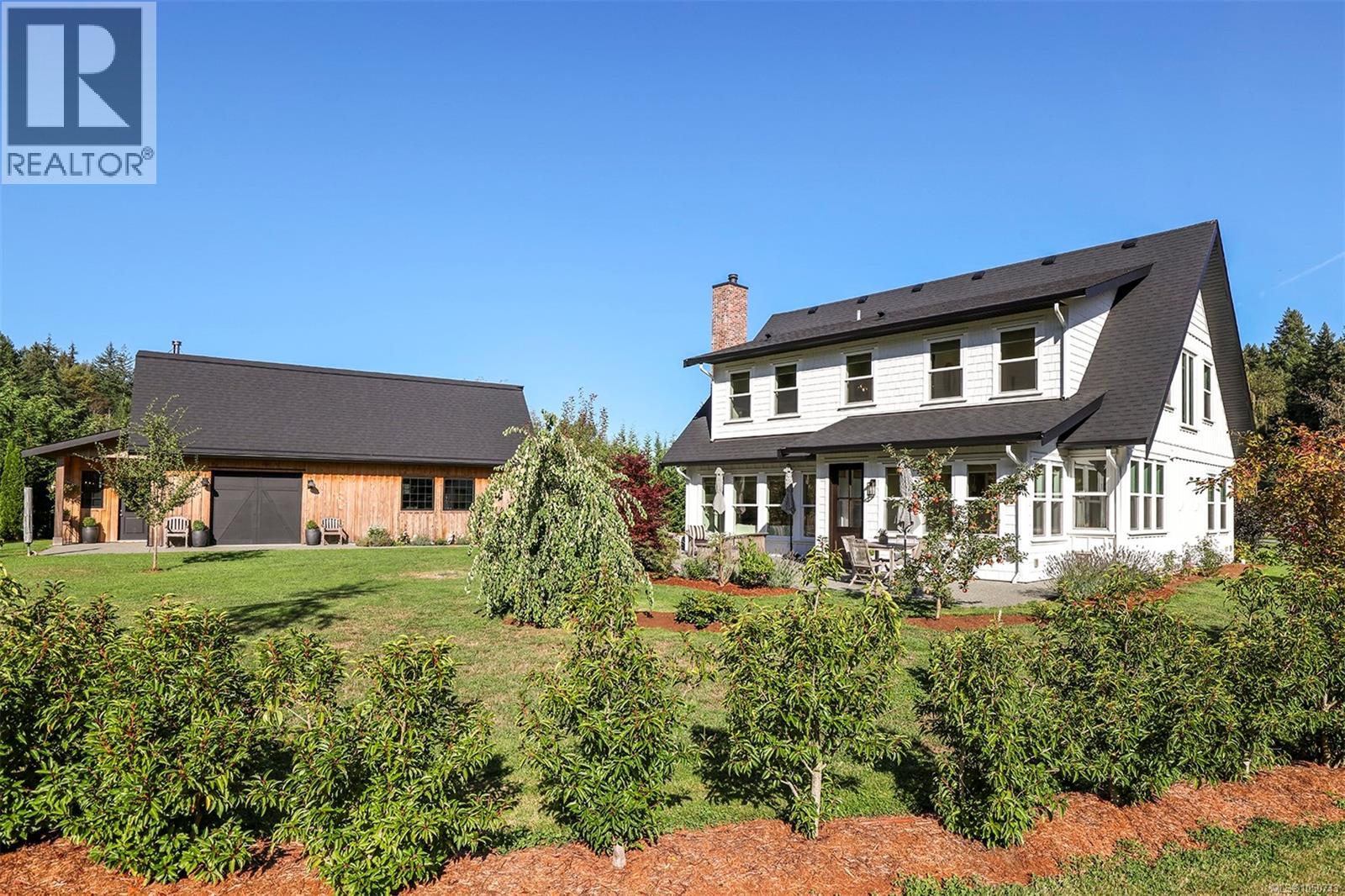 3553 Winn Rd - Image 69