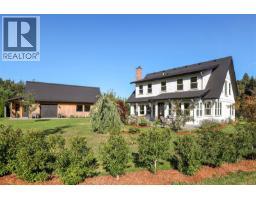 3553 Winn Rd, Courtenay, BC V9J1N8 Photo 69