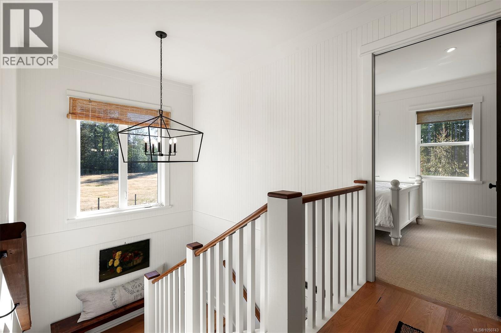 3553 Winn Rd - 62