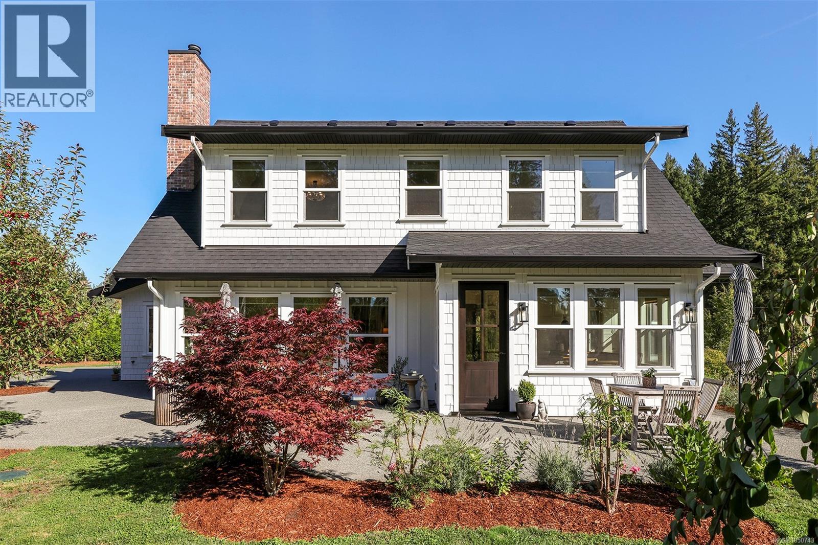 3553 Winn Rd - 67