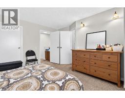 369 Falshire Drive Ne, Calgary, AB T3J1T8 Photo 31
