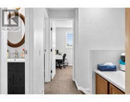 369 Falshire Drive Ne, Calgary, AB T3J1T8 Photo 26