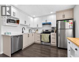 369 Falshire Drive Ne, Calgary, AB T3J1T8 Photo 14