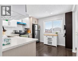 369 Falshire Drive Ne, Calgary, AB T3J1T8 Photo 12