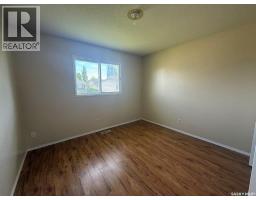 16 Thomson Drive, Kindersley, SK S0L1S0 Photo 17
