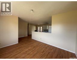 Family room - 16 Thomson Drive, Kindersley, SK S0L1S0 Photo 8
