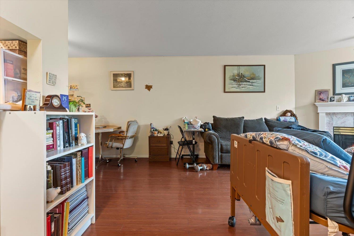 Photo of 432 32830 GEORGE FERGUSON WAY 7