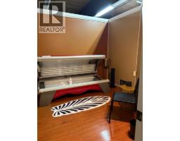 5203 51 Avenue, Camrose, AB T4V3Y4 Photo 10