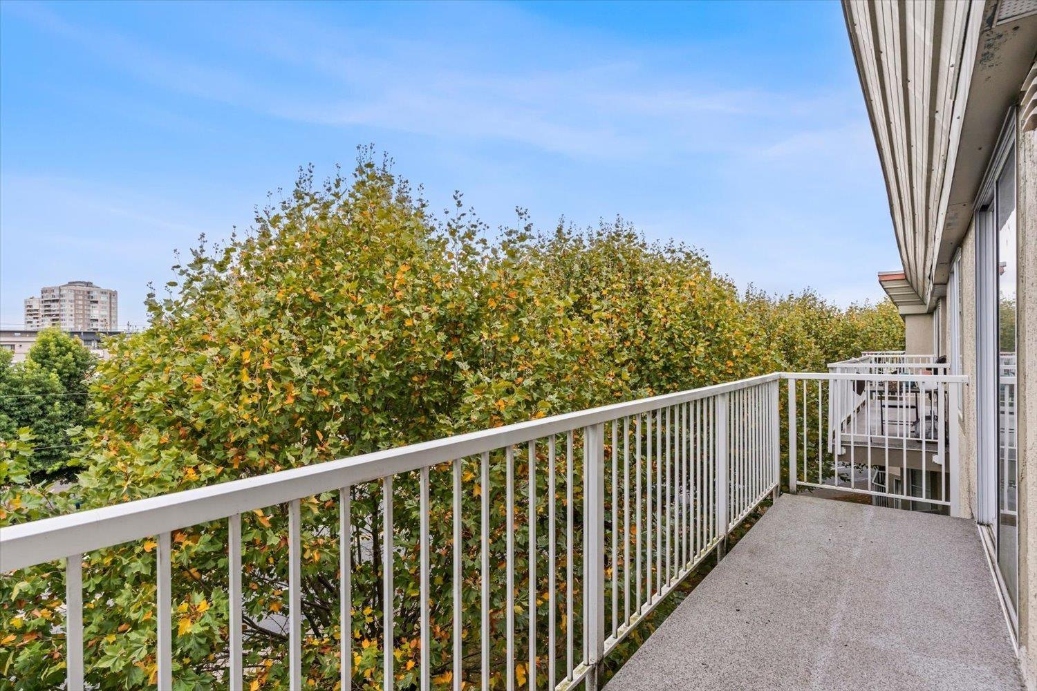 Photo of 432 32830 GEORGE FERGUSON WAY 15