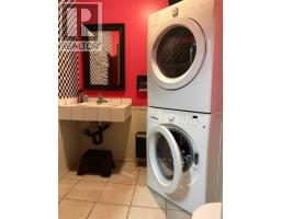 5203 51 Avenue, Camrose, AB T4V3Y4 Photo 9
