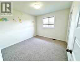 Living room/Dining room - 1076 Lublin Avenue Unit# Upper, Windsor, ON N8P0E5 Photo 8