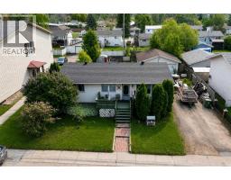 Hall - 1121 56 Street, Edson, AB T7E1H9 Photo 7