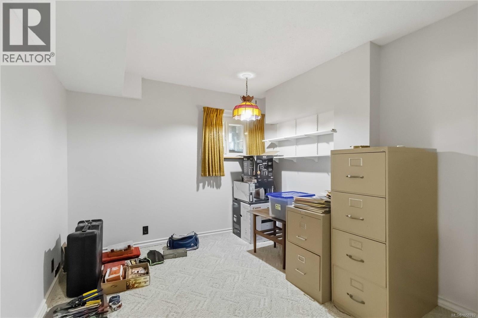 595 Ridgegrove Ave - 28