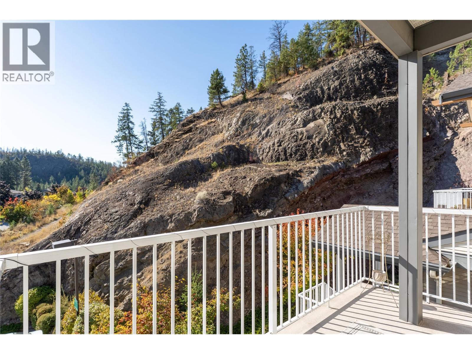 203 2523 Shannon View Drive, West Kelowna