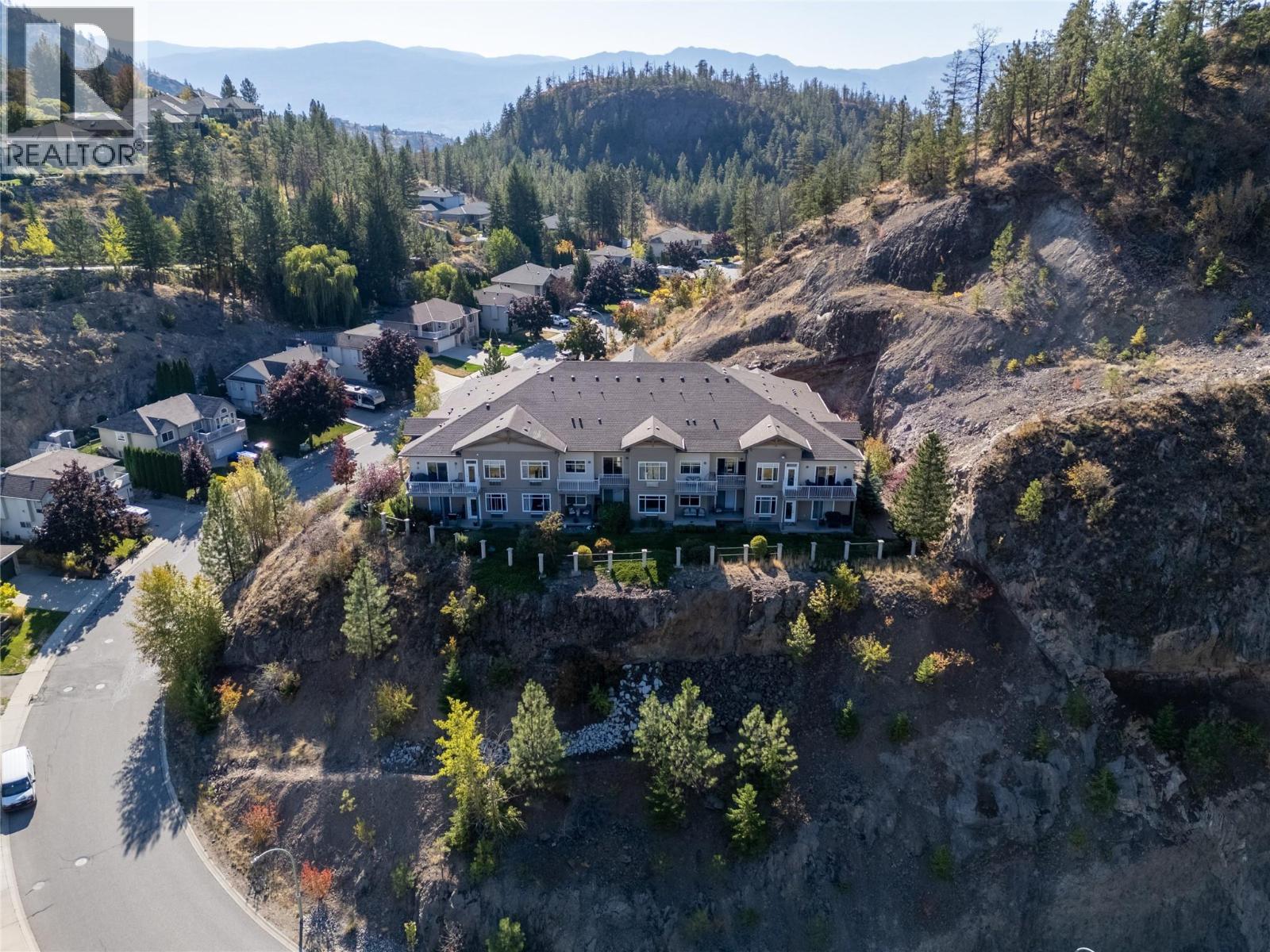 #203 2523 Shannon View Drive - 20