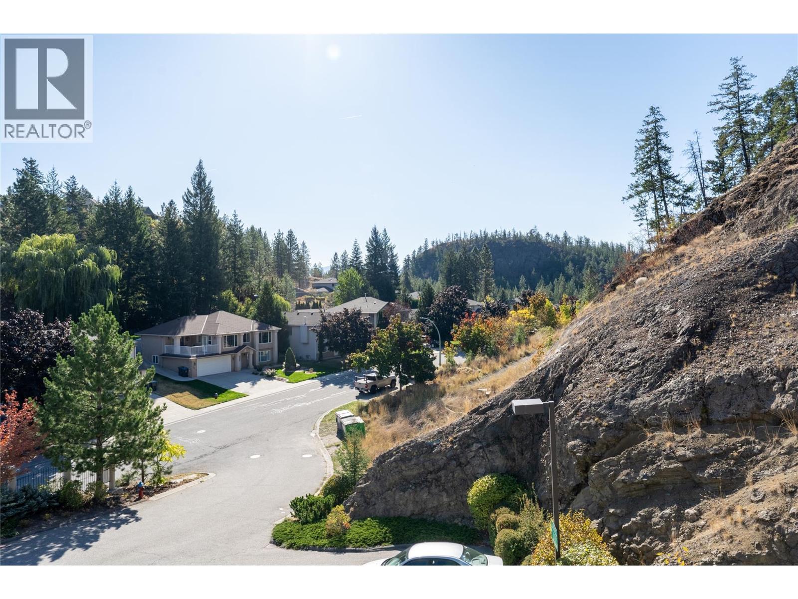 203 2523 Shannon View Drive, West Kelowna