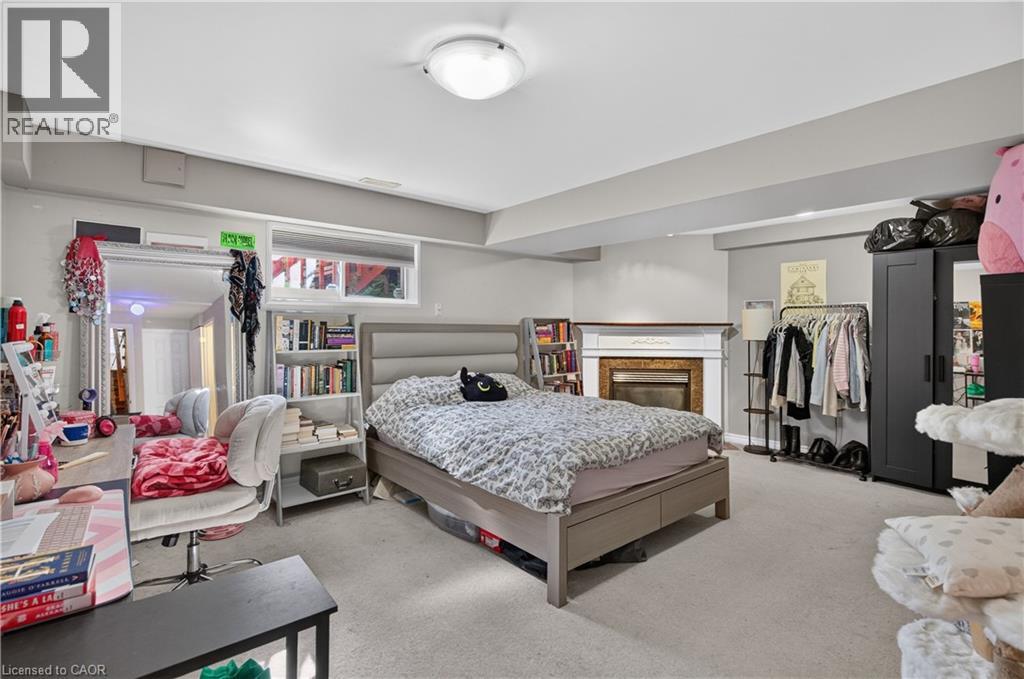 40 FAIRHAVEN Drive - Image 28