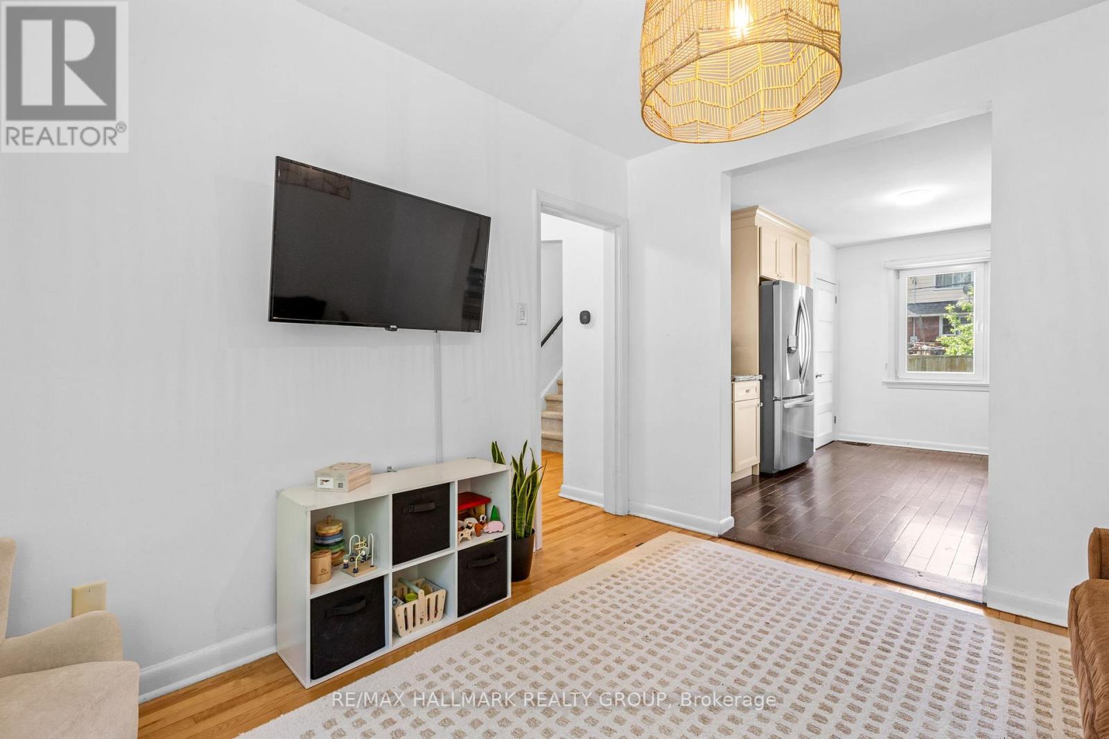 826 COLSON AVENUE - 17