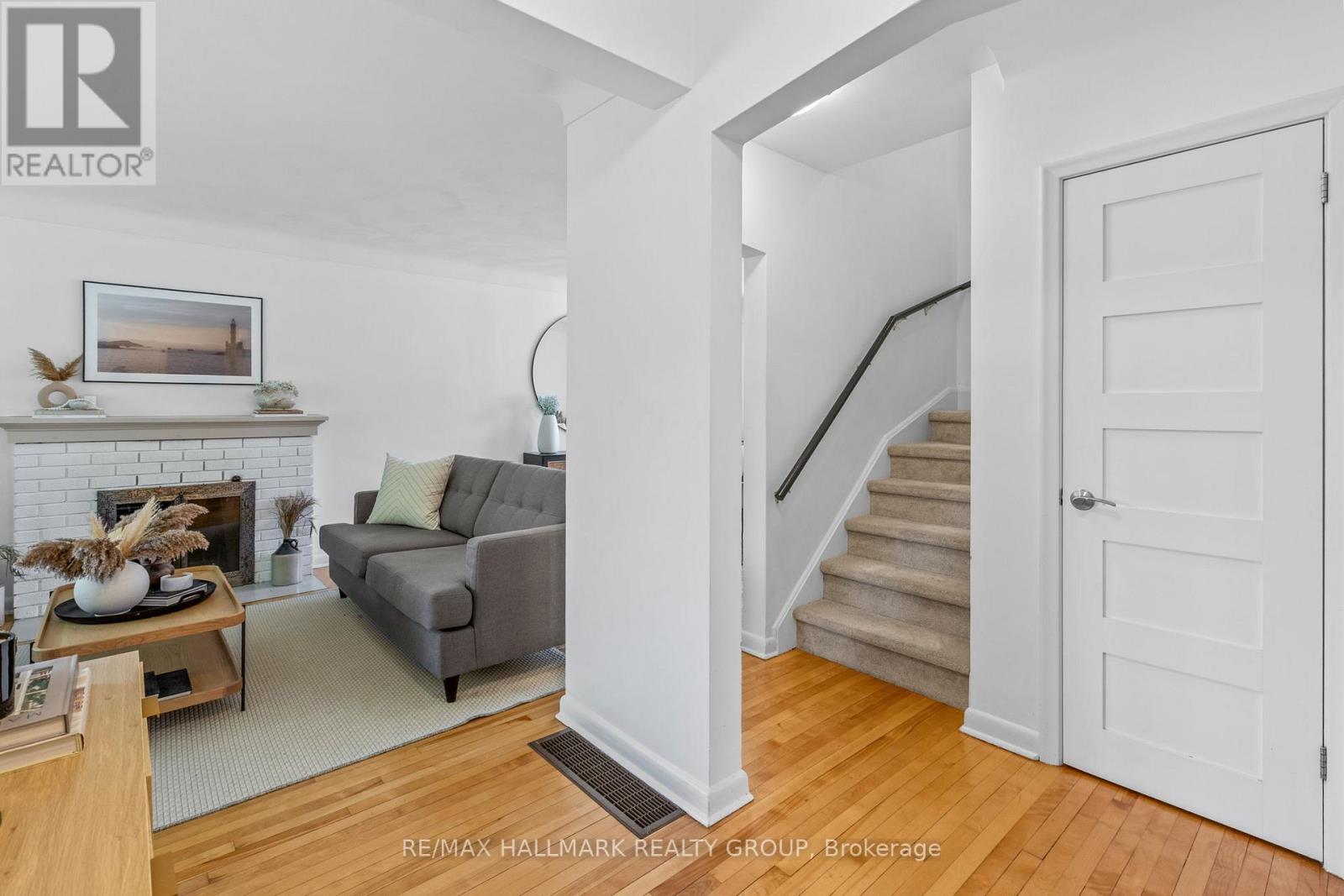 826 COLSON AVENUE - 21