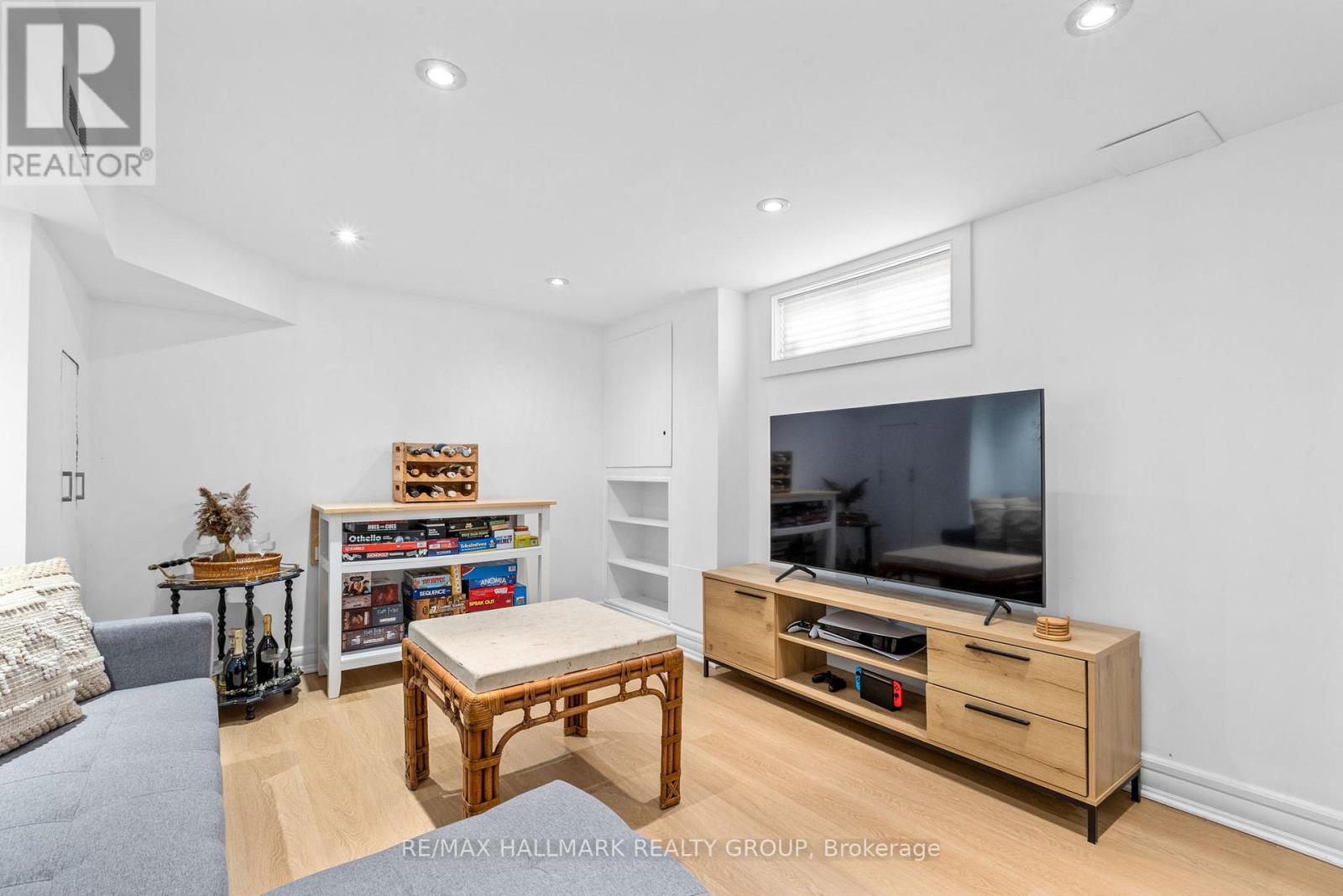 826 COLSON AVENUE - 33