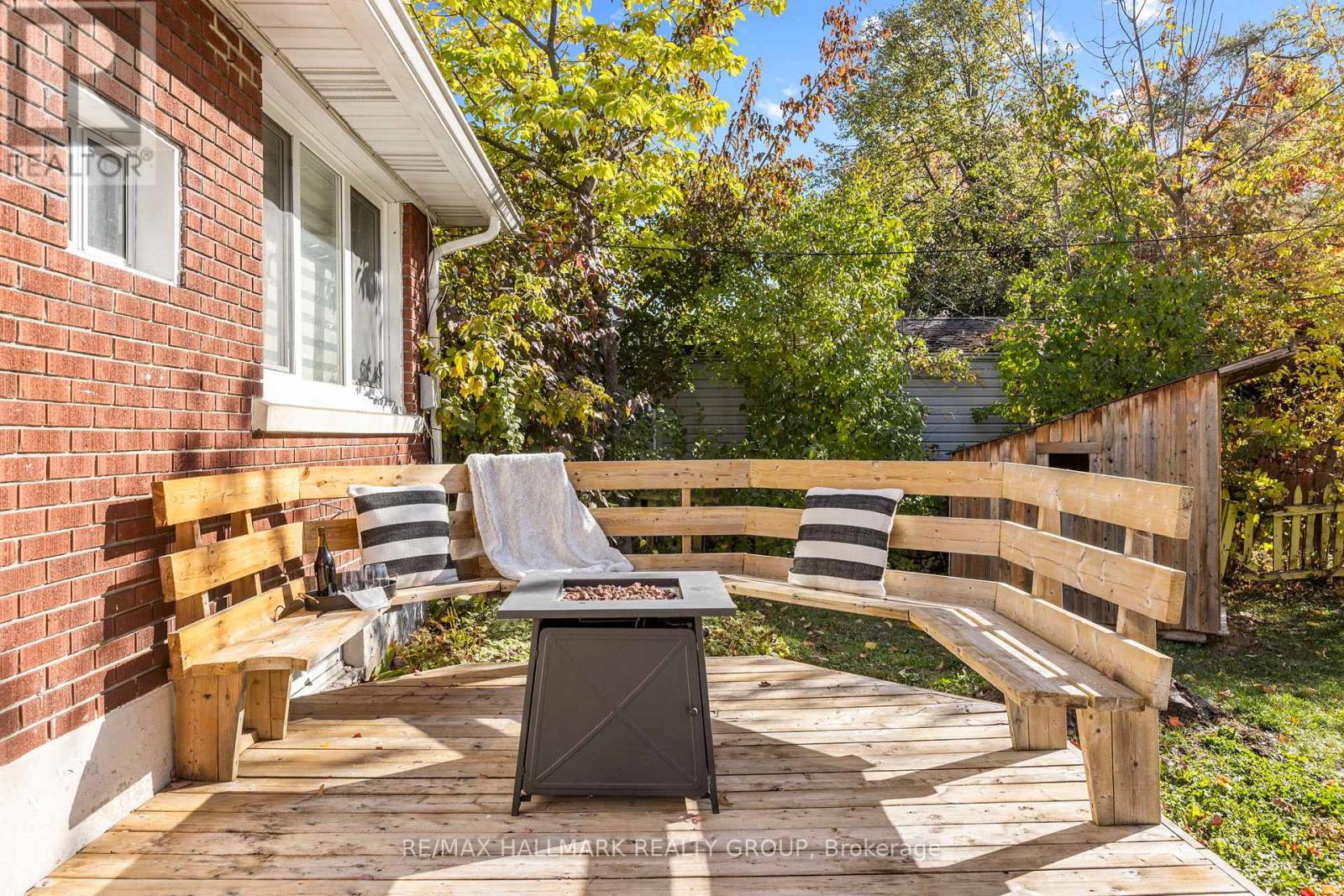 826 COLSON AVENUE - Image 41
