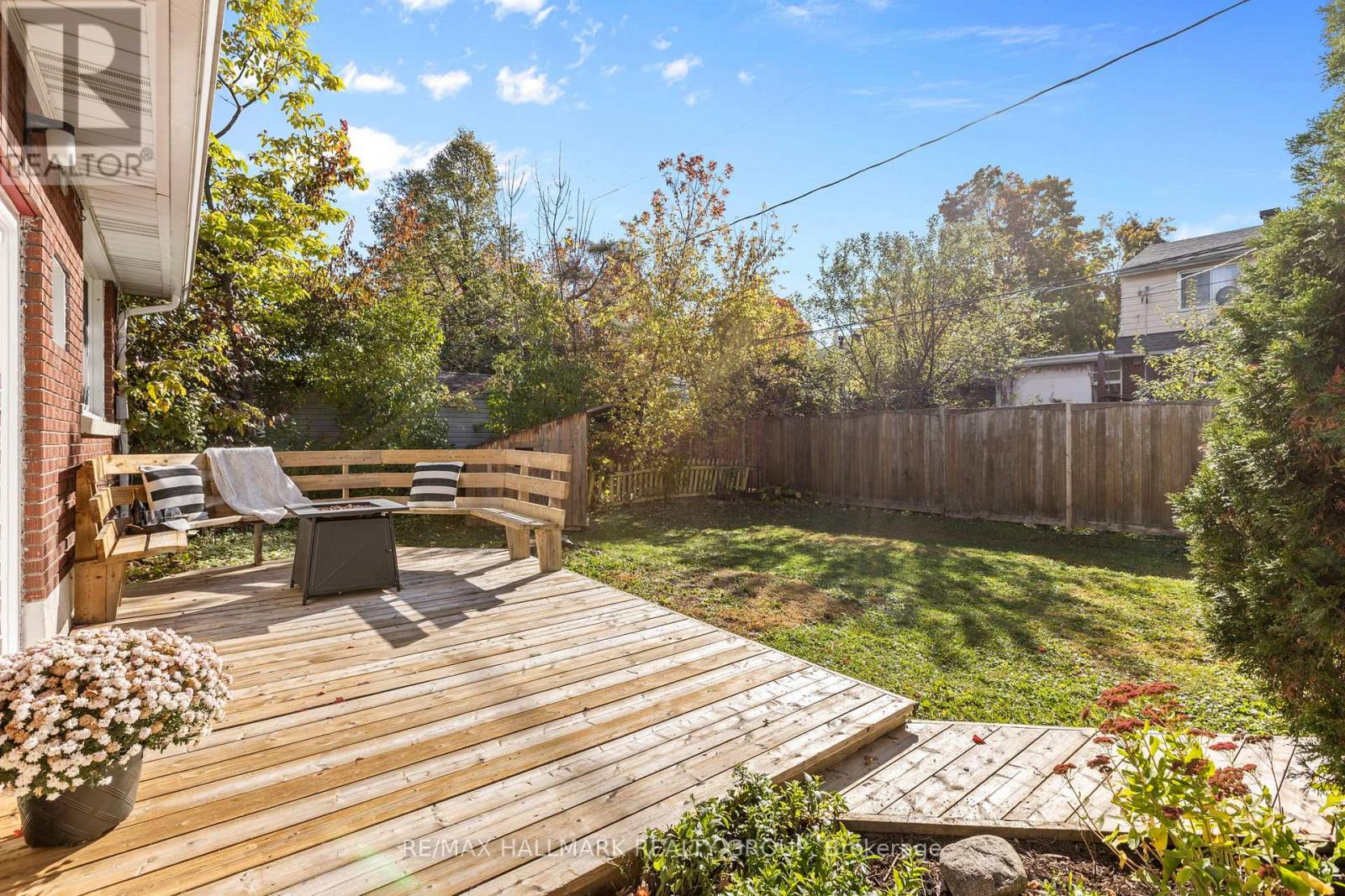 826 COLSON AVENUE - Image 42