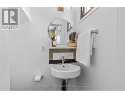 826 Colson Avenue, Ottawa, ON K1G1R7 Photo 30