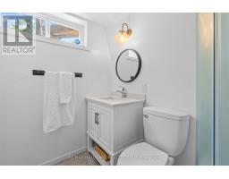 826 Colson Avenue, Ottawa, ON K1G1R7 Photo 39
