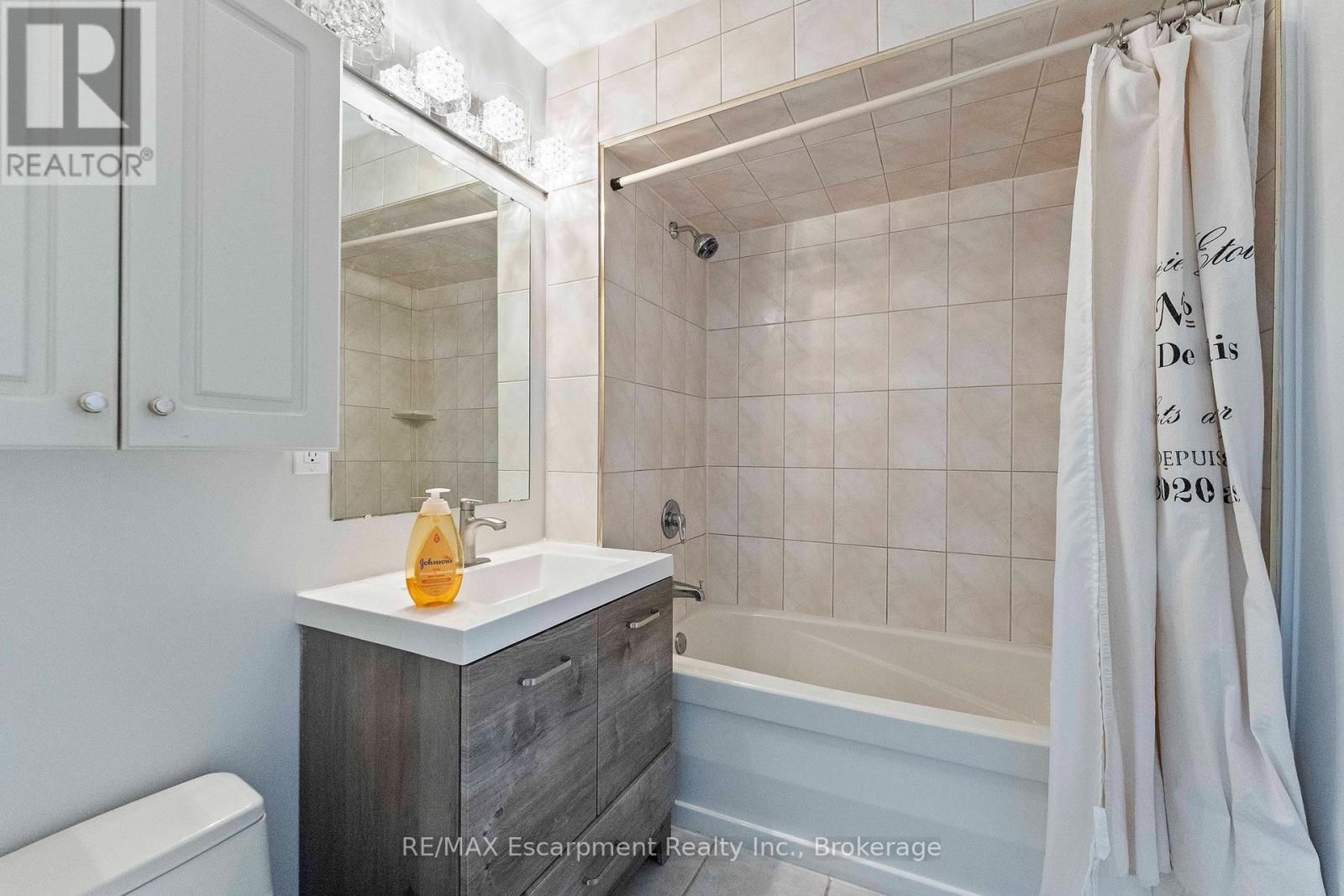 1160 Walden Circle — photo 26