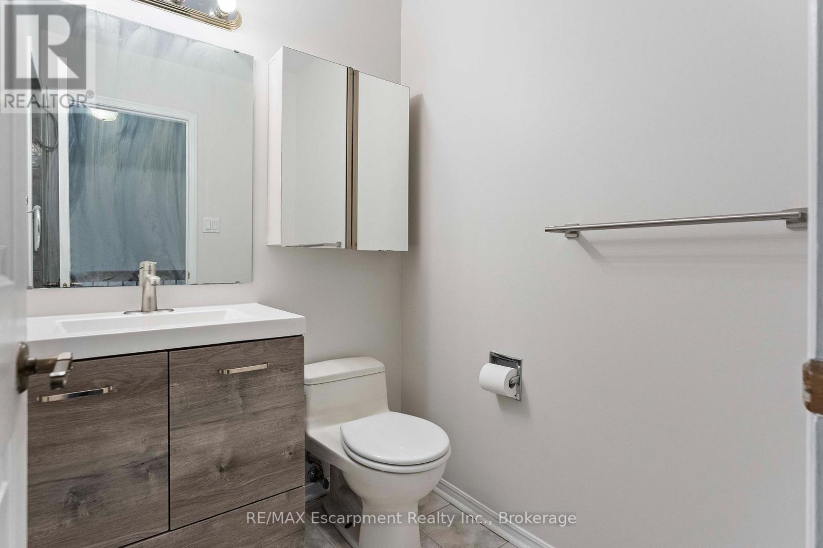1160 Walden Circle — photo 31