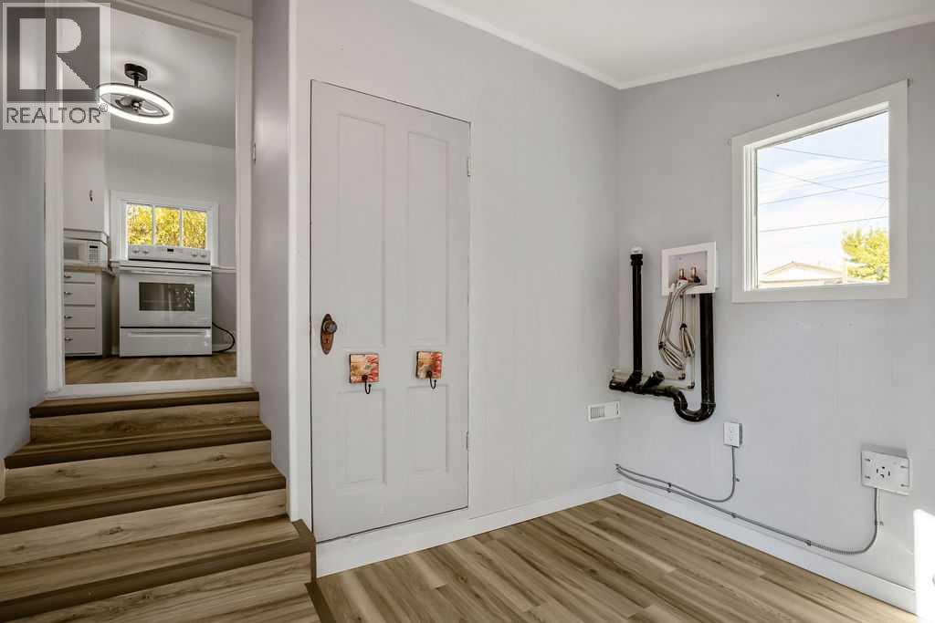 2308 24 Street - Image 18