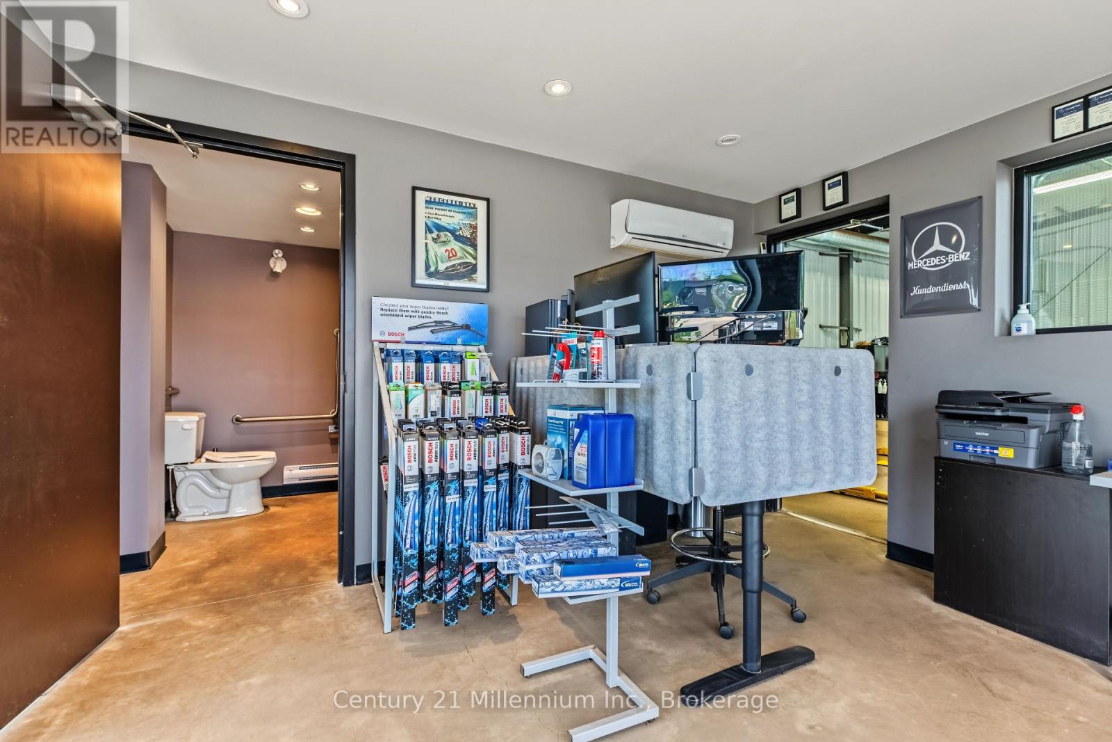 370 RAGLAN STREET, Collingwood — photo 34