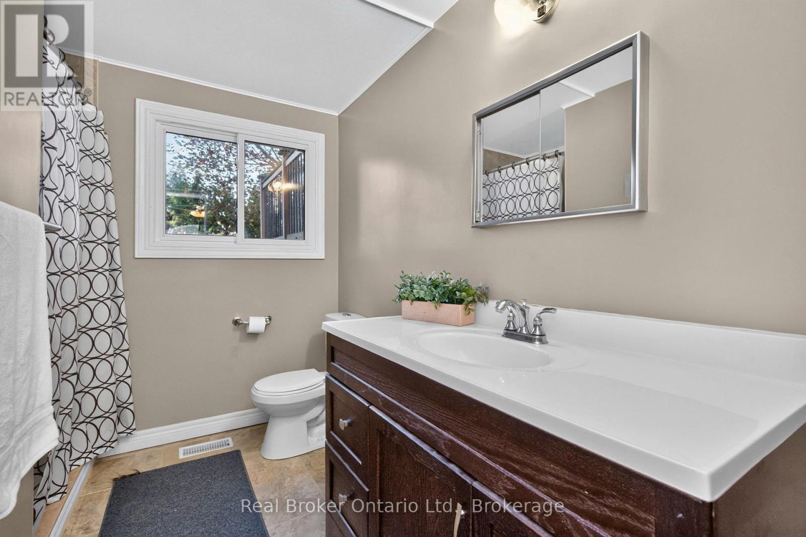 413 CORNELL DRIVE - Image 19