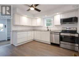 Mud room - 28/30 28 St Genevieve, Head Of Chezzetcook, NS B0J2L0 Photo 6