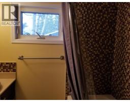 109 Ceal Square, Hinton, AB T7V1M5 Photo 11
