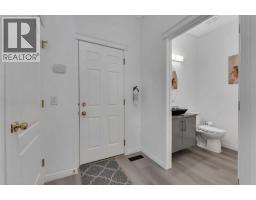 Foyer - 41 Royal Birch Terrace Nw, Calgary, AB T3G5N7 Photo 13