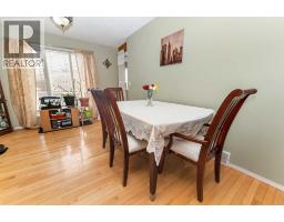 4pc Bathroom - 63 Hawkmount Green Nw, Calgary, AB T3G3T9 Photo 8