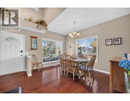 2pc Bathroom - 177 Douglasview Rise Se, Calgary, AB T2Z2H8 Photo 6