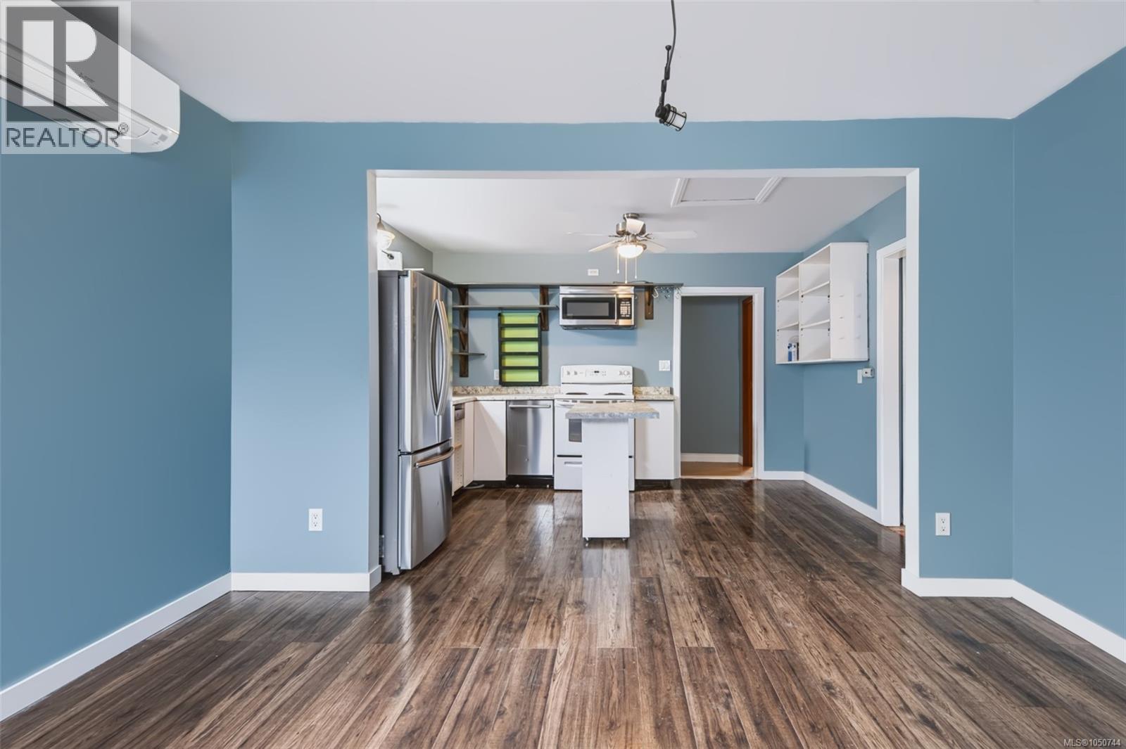 3642 15th Ave - 5