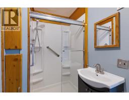 3642 15th Ave, Port Alberni, BC V9Y5C6 Photo 8