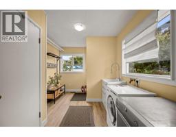 836 3rd St, Courtenay, BC V9N1G1 Photo 19