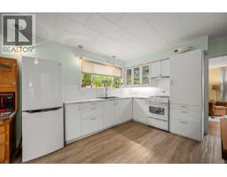 836 3rd St, Courtenay, BC V9N1G1 Photo 10