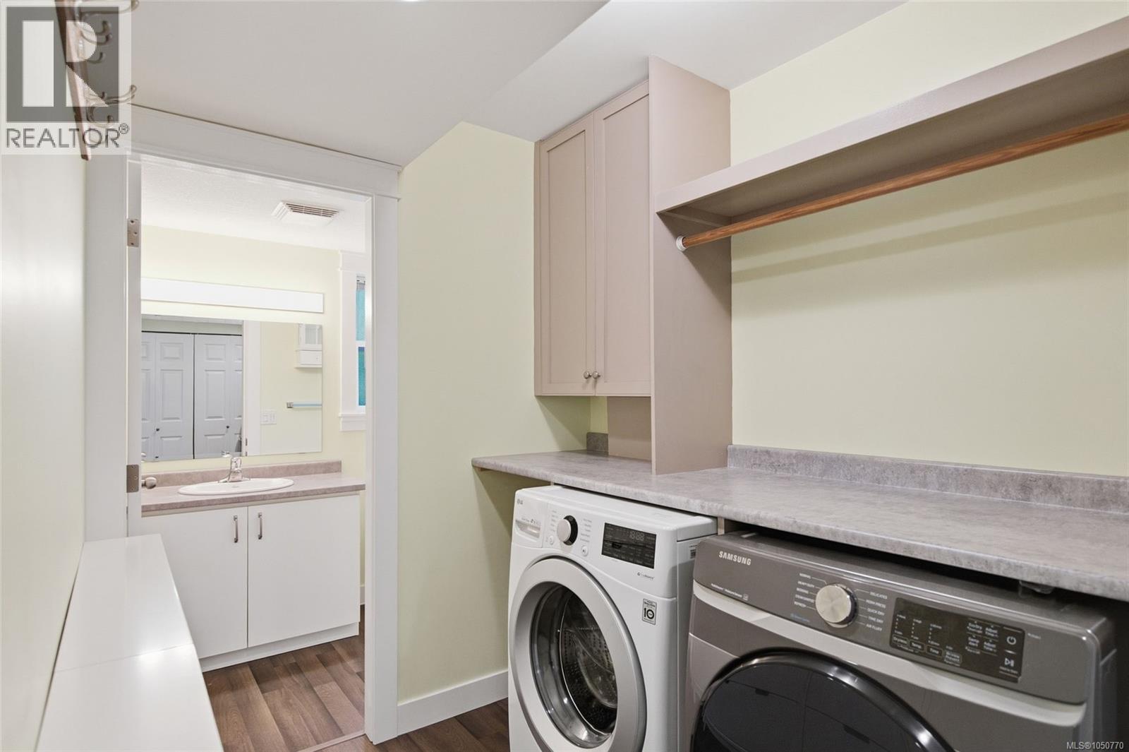 4310 Ashbury Pl - Image 39
