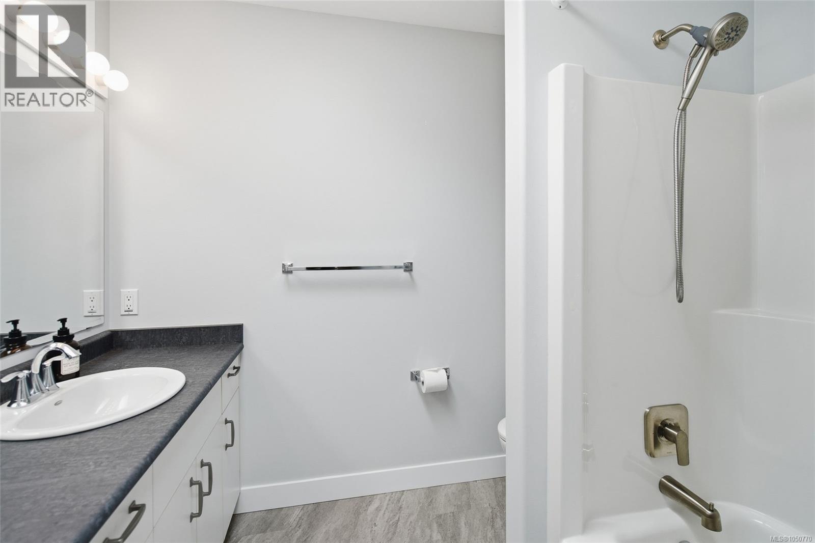 4310 Ashbury Pl - 27