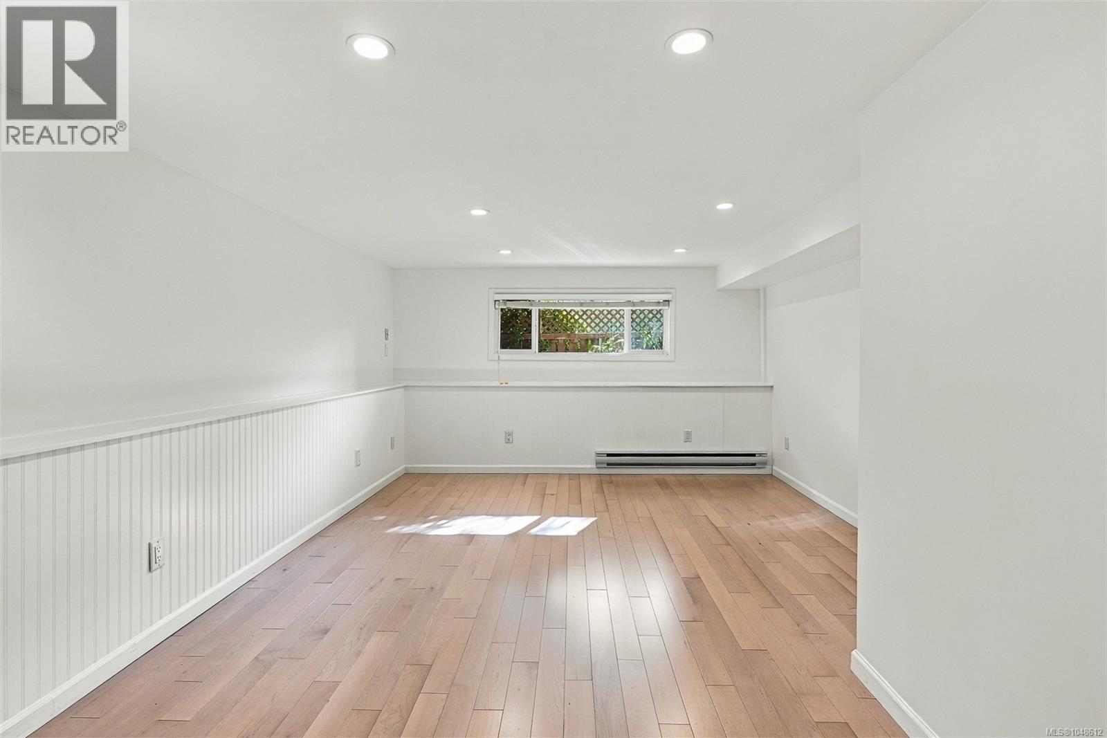  711 Richmond Avenue, Victoria