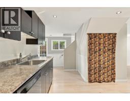 711 Richmond Ave, Victoria, BC V8S3Z2 Photo 28